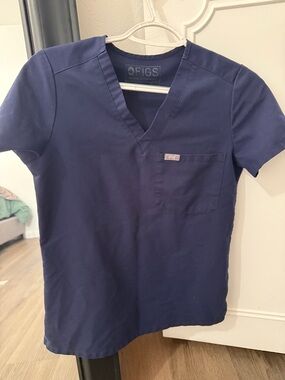 FIGS Navy Blue V-Neck Scrub Top